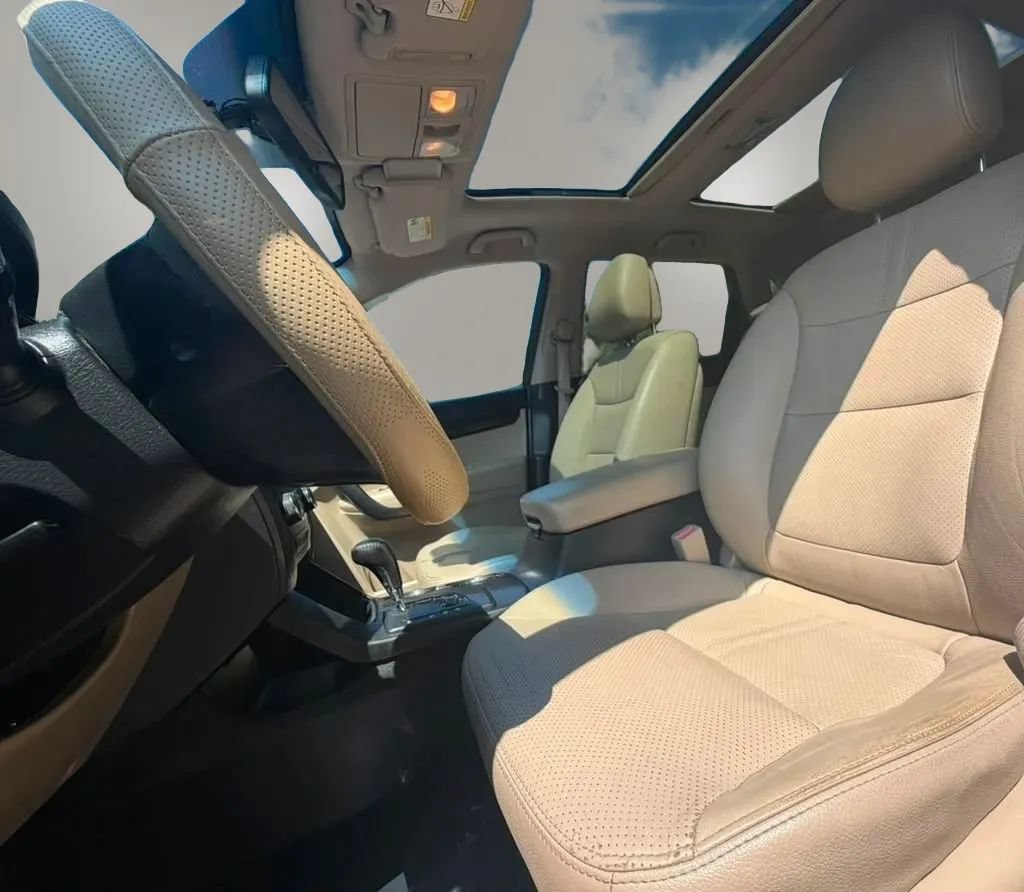 Used 2011 Kia Sorento EX w/ Premium Pkg FWD image 12