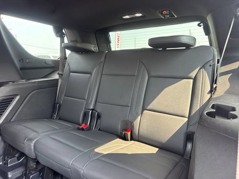 Used 2025 Chevrolet Tahoe LT AWD/4WD image 12