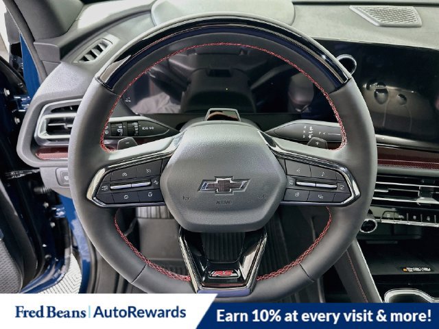 New 2027 Chevrolet Traverse RS w/ LPO, Floor Liner Package AWD/4WD image 9