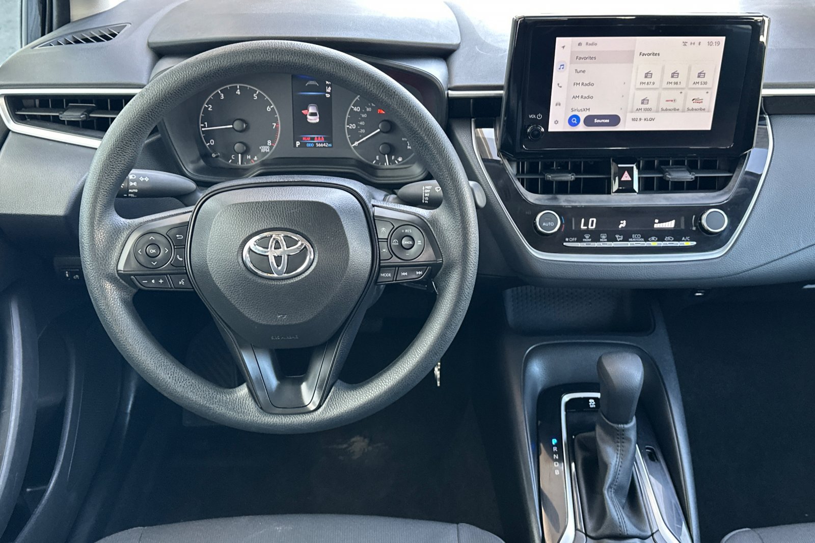 Used 2023 Toyota Corolla LE FWD image 14
