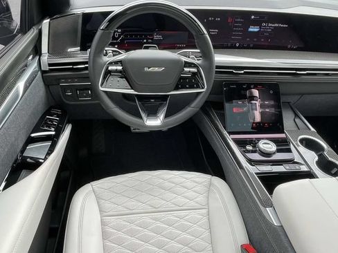 Used 2026 Cadillac Escalade V w/ LPO, ONYX Package AWD/4WD image 14