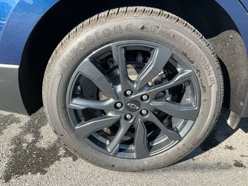 Used 2022 Chevrolet Equinox RS w/ Infotainment Package AWD/4WD image 19
