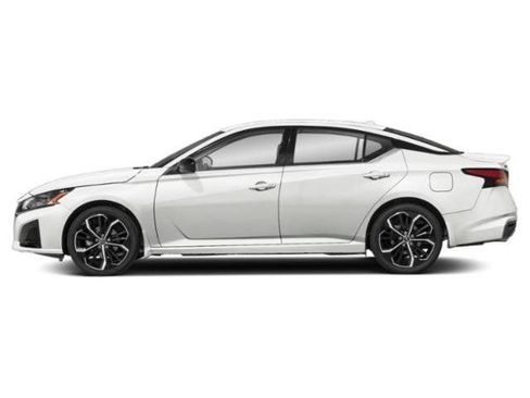 New 2026 Nissan Altima 2.5 SR FWD image 6