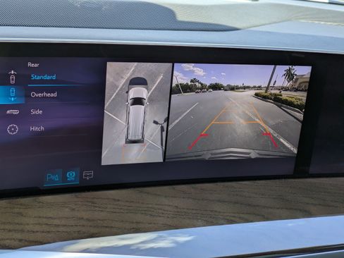 Certified 2026 Cadillac Escalade ESV Platinum Sport w/ LPO, ONYX Package image 32