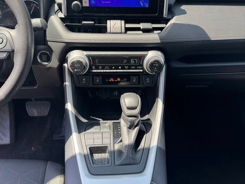 Used 2025 Toyota RAV4 XLE w/ Weather Package AWD/4WD image 16