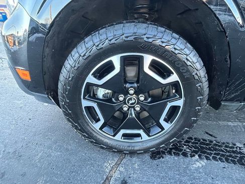 Used 2022 Ford Maverick Lariat image 22