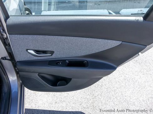 Used 2023 Hyundai Elantra Limited FWD image 22