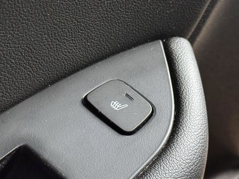 Used 2020 Chevrolet Blazer RS image 19