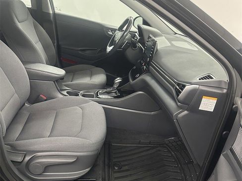 Used 2020 Hyundai Ioniq SEL image 32
