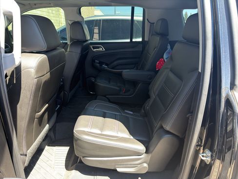 Used 2019 GMC Yukon XL Denali AWD/4WD image 4