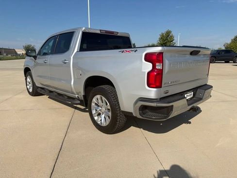 Used 2020 Chevrolet Silverado 1500 LTZ AWD/4WD image 8