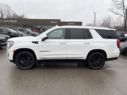 Used 2023 GMC Yukon Denali image 2
