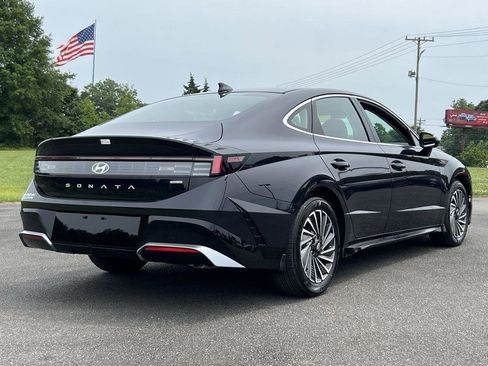 New 2025 Hyundai Sonata SEL image 5