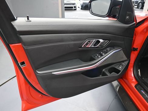 Used 2021 BMW M3 Competition image 16