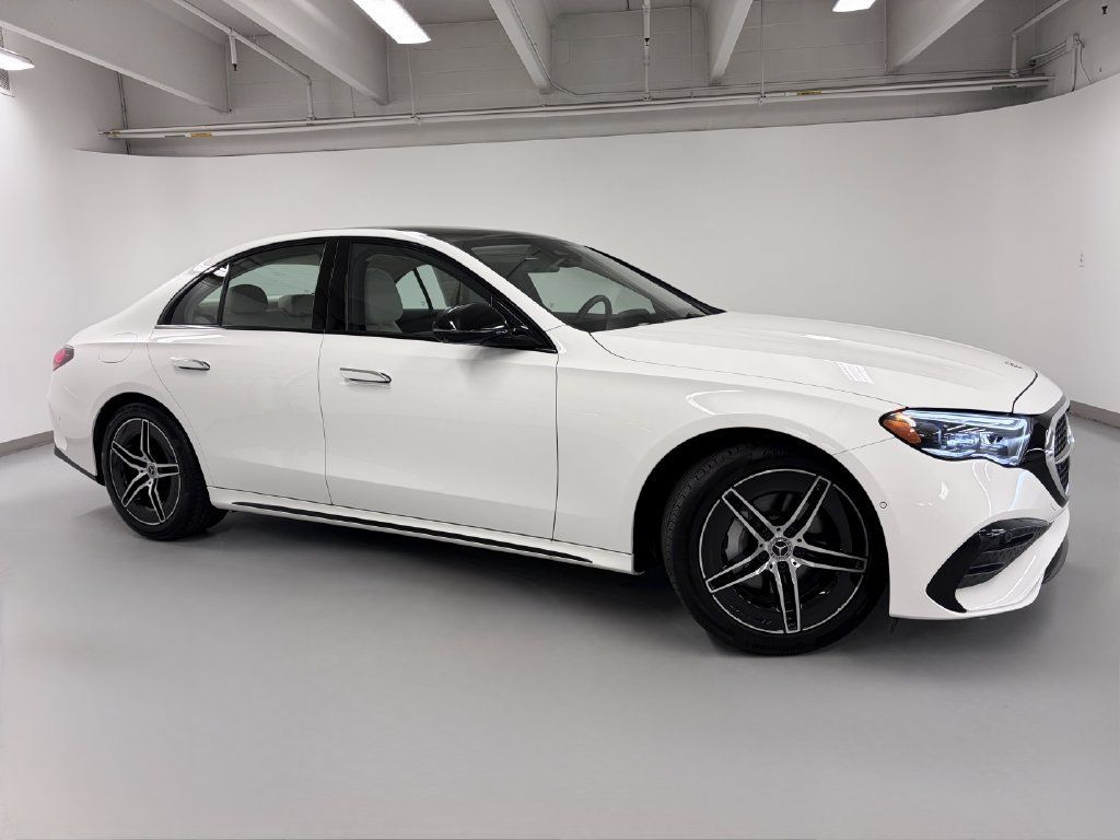 Certified 2026 Mercedes-Benz E 350 4MATIC Sedan image 9