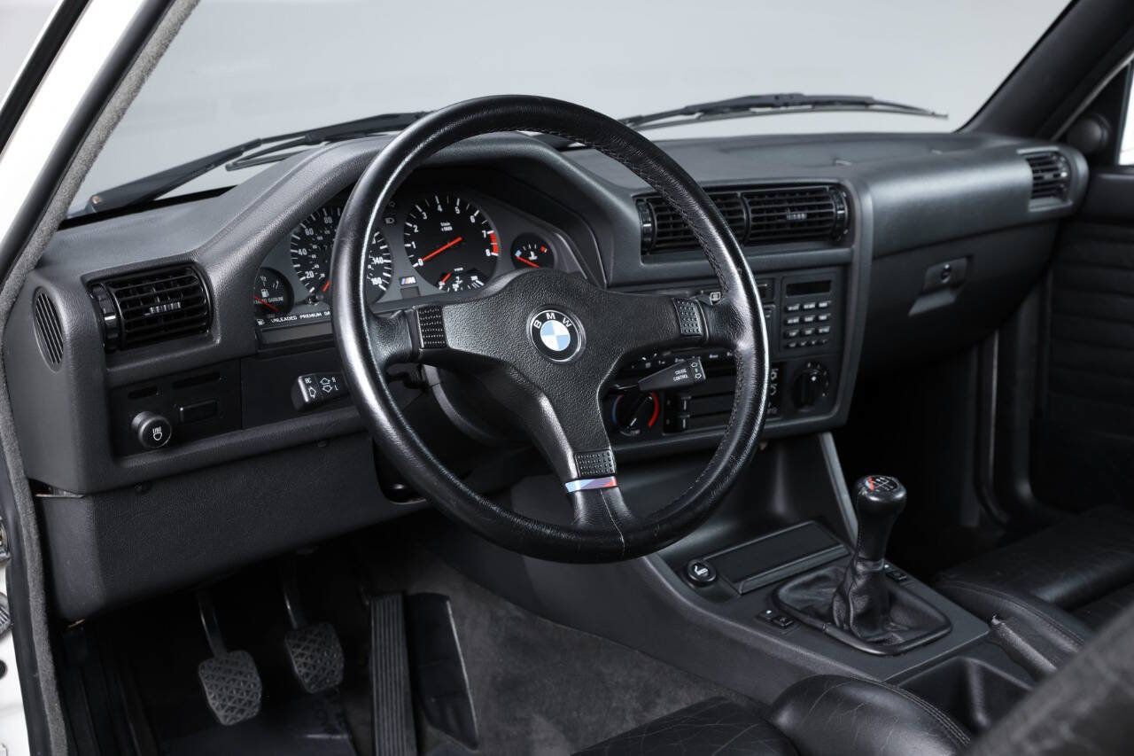 Used 1988 BMW M3 Coupe RWD image 67