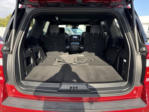 Used 2021 Ford Expedition XLT image 35