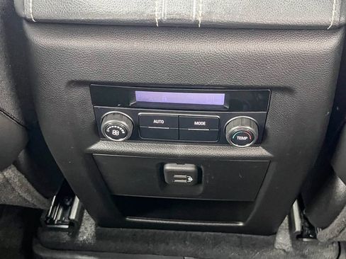 Used 2022 Chevrolet Traverse LT w/ LPO, Floor Liner Package image 22