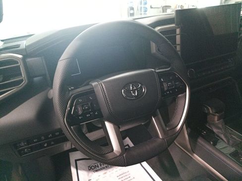 Used 2026 Toyota Tundra Platinum AWD/4WD image 16