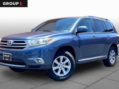 Used 2013 Toyota Highlander SE