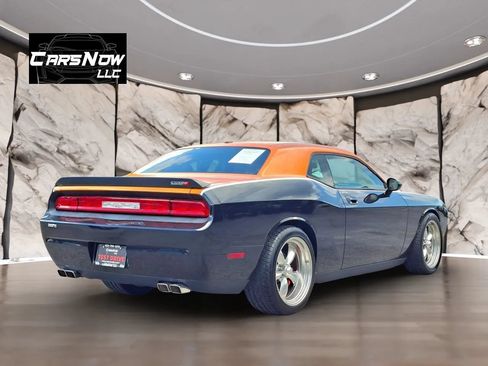 Used 2008 Dodge Challenger SRT8 RWD image 6