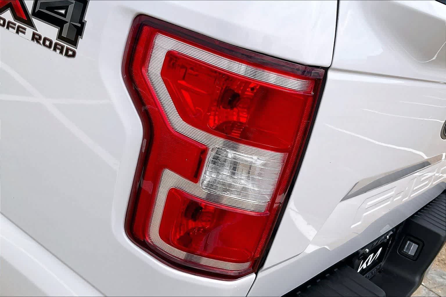 Used 2020 Ford F150 XLT w/ Equipment Group 302A Luxury AWD/4WD image 30