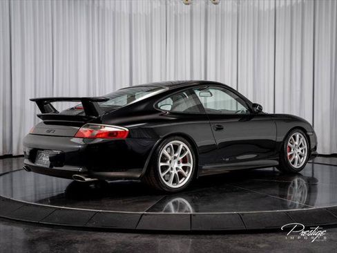 Used 2004 Porsche 911 GT3 RWD image 15