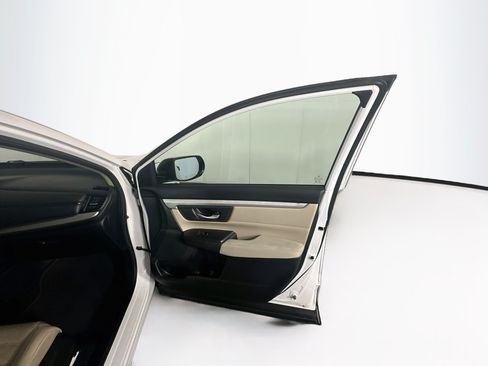 Used 2020 Honda CR-V LX image 29