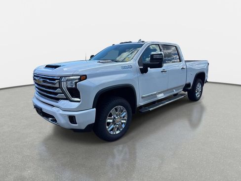 Used 2024 Chevrolet Silverado 3500 High Country w/ Technology Package AWD/4WD image 8