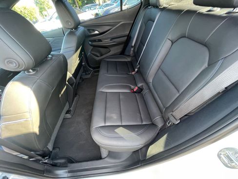 Used 2025 Buick Envista Sport Touring FWD image 24