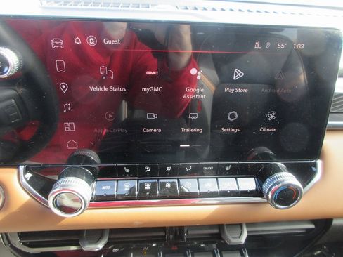 New 2026 GMC Canyon AT4 image 17