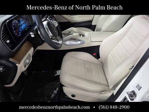 Certified 2022 Mercedes-Benz GLS 450 4MATIC image 9