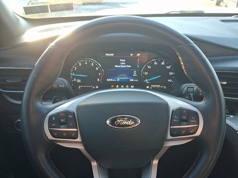 Used 2021 Ford Explorer Timberline image 19
