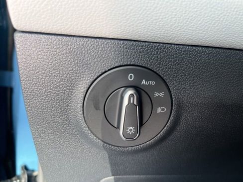 New 2026 Volkswagen Taos S image 8