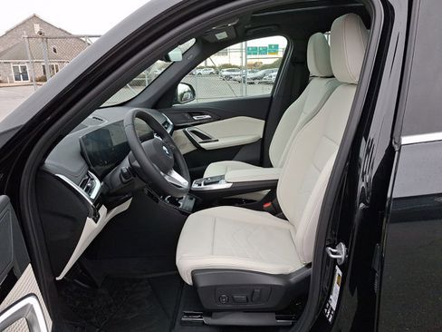 New 2026 BMW X1 xDrive28i w/ Technology Package image 13