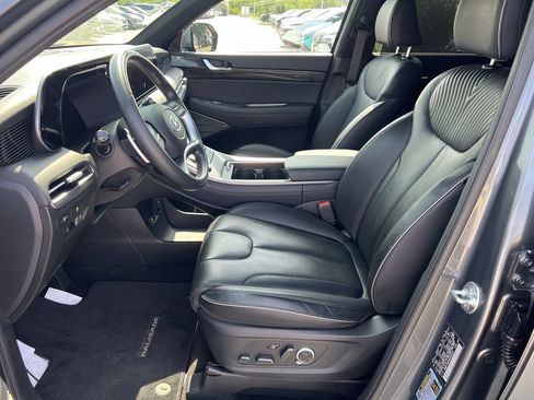 Used 2024 Hyundai Palisade Calligraphy FWD image 8