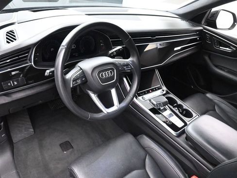 Used 2023 Audi Q8 Prestige w/ Prestige Package AWD/4WD image 14