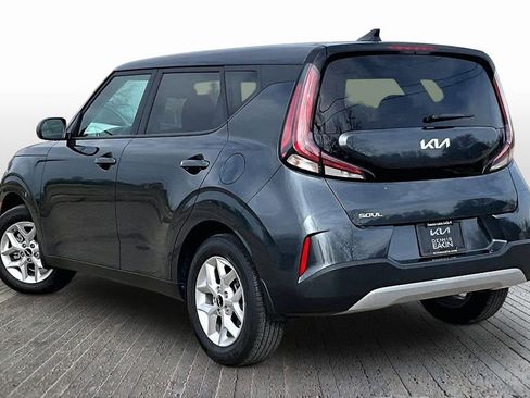Used 2025 Kia Soul LX w/ LX Technology Package image 12