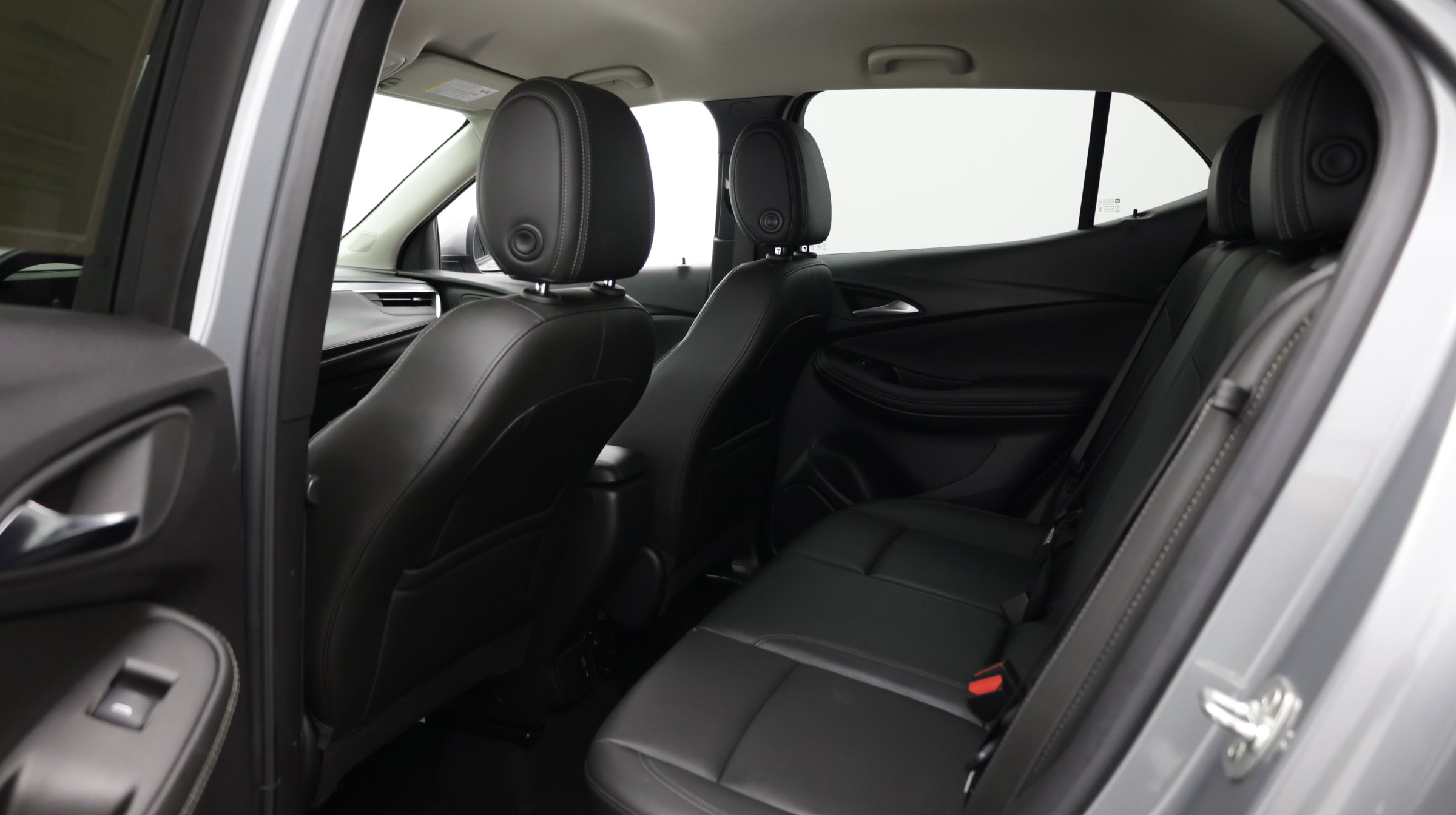 Used 2024 Buick Encore GX Sport Touring FWD image 26