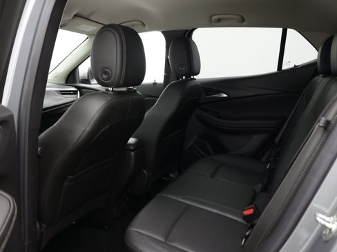 Used 2024 Buick Encore GX Sport Touring FWD image 26