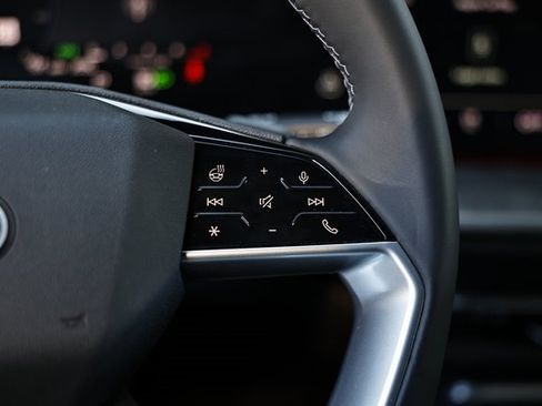 New 2025 Audi Q5 Prestige image 35