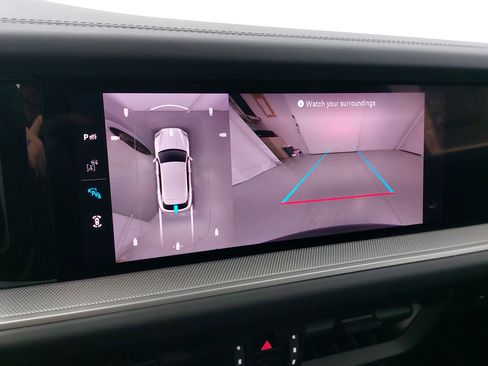 New 2026 Porsche Cayenne image 26