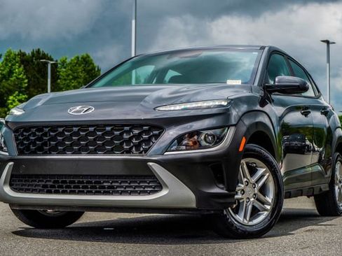 Used 2023 Hyundai Kona SE w/ Cargo Package AWD/4WD image 1