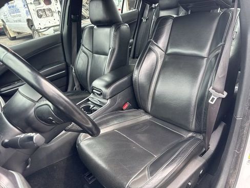 Used 2021 Dodge Charger SXT w/ Leather Interior Group RWD image 30