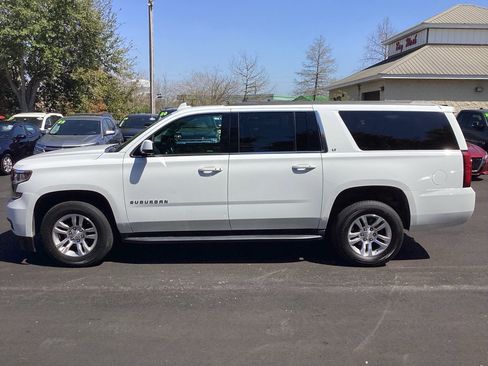 Used 2019 Chevrolet Suburban LT image 4