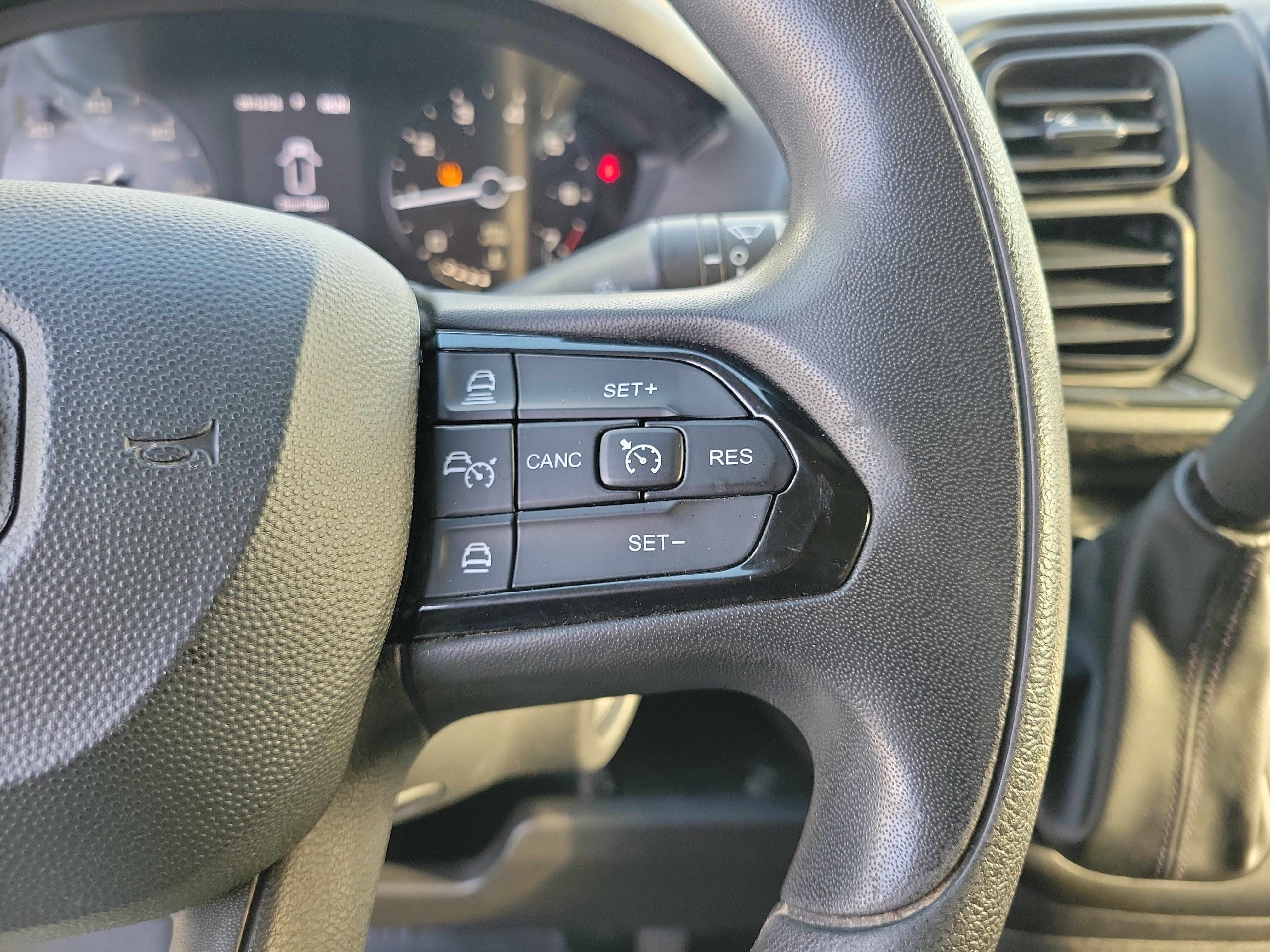 Used 2024 RAM ProMaster 2500 w/ Convenience Group FWD image 25