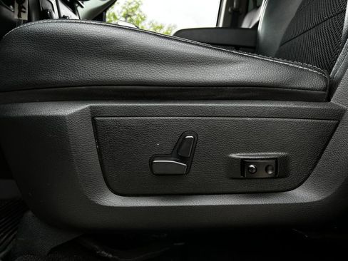 Used 2018 RAM 2500 Lone Star w/ Sport Appearance Group AWD/4WD image 27