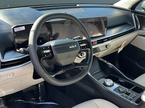 New 2026 Kia Sorento EX image 9