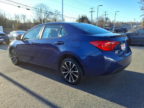Used 2019 Toyota Corolla SE w/ SE Premium Package image 11