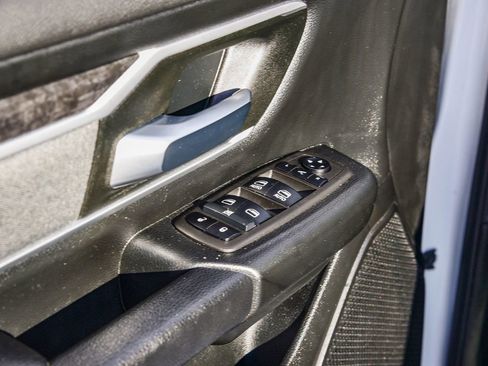 Used 2021 RAM 1500 Big Horn image 20